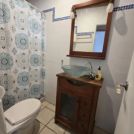 Estudios Con Piscina Compartida En Conil. *