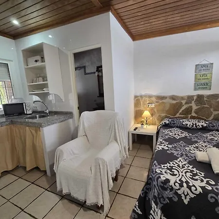 Estudio Rustico En Cr. El Mayorazgo Διαμέρισμα Καντίζ
