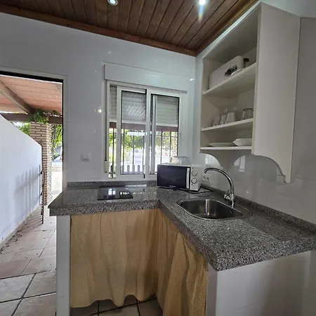 Estudio Rustico En Cr. El Mayorazgo