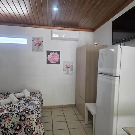 Estudio Rustico En Cr. El Mayorazgo *