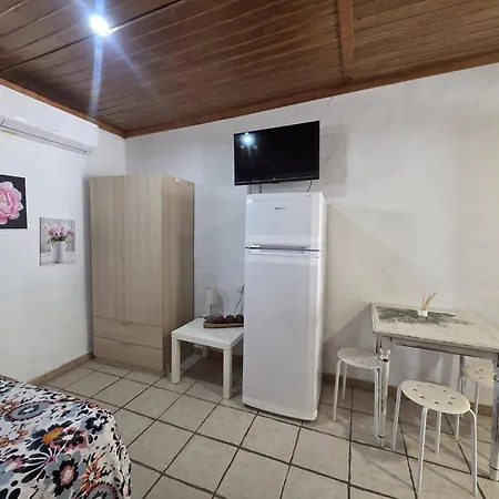 Estudio Rustico En Cr. El Mayorazgo * カディス