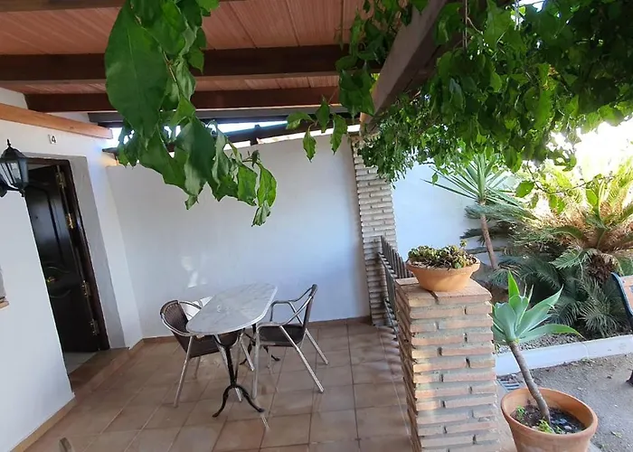 Estudios Con Piscina Compartida En Complejo Rural El Mayorazgo Cádiz